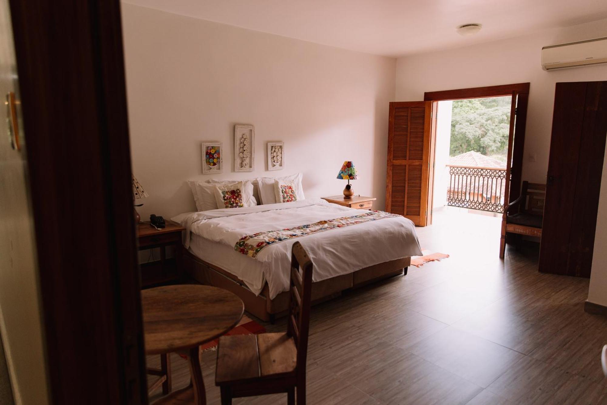 Resort Fazenda 3 Pinheiros إنجينهيرو باسوس المظهر الخارجي الصورة