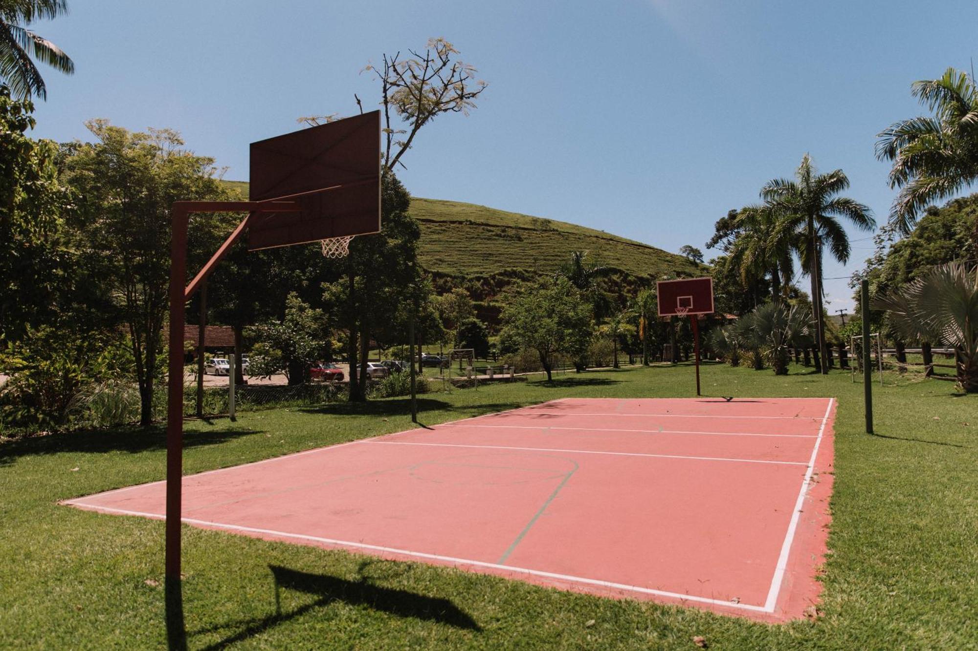 Resort Fazenda 3 Pinheiros إنجينهيرو باسوس المظهر الخارجي الصورة