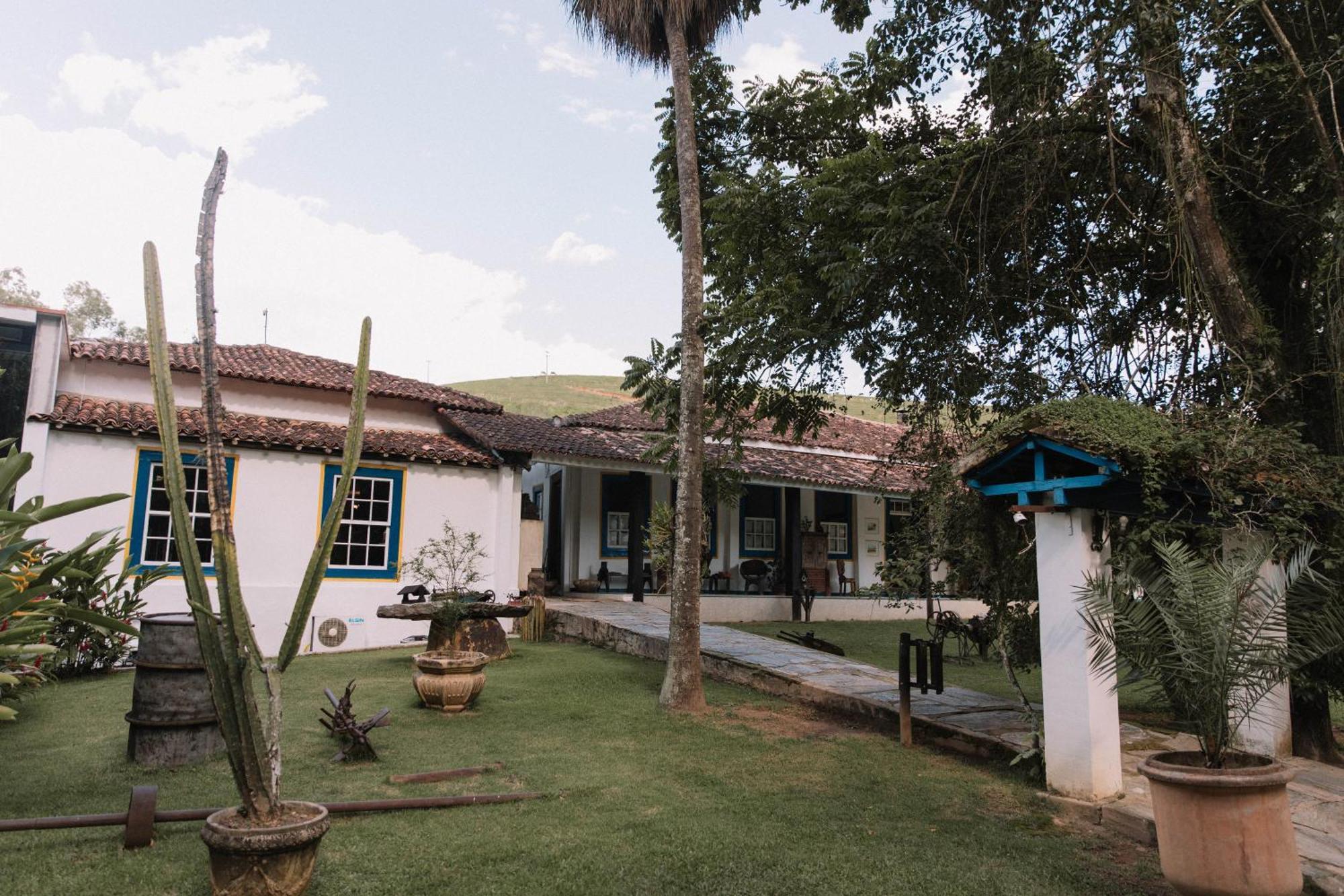 Resort Fazenda 3 Pinheiros إنجينهيرو باسوس المظهر الخارجي الصورة